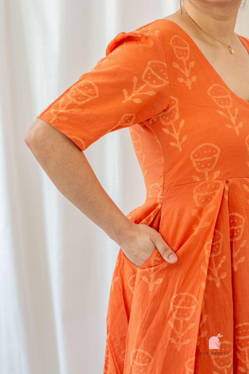 Raashi Semi-Casual Midi Dress in Tulipence