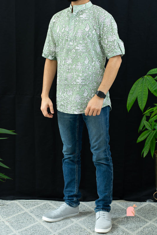 Ojal Half Sleeves Shirt with Mandarin Collar in Powder Green
