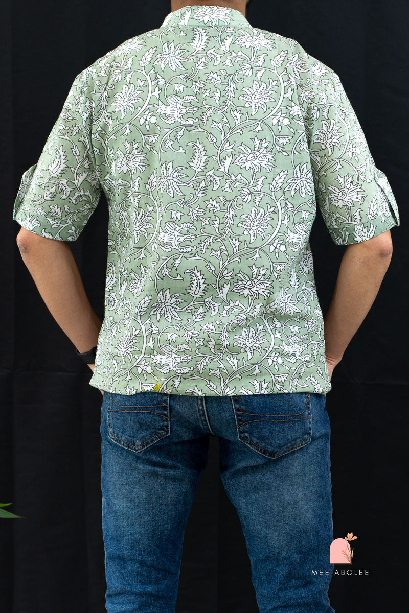 Ojal Half Sleeves Shirt with Mandarin Collar in Powder Green