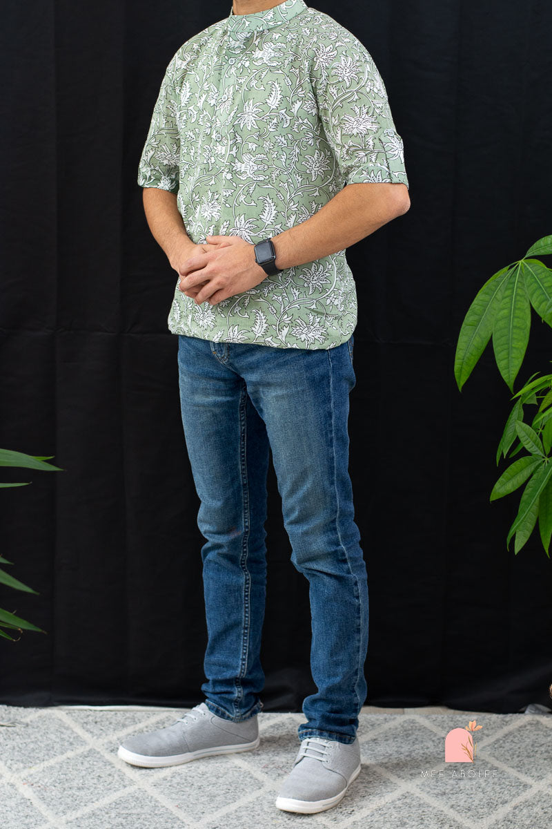 Ojal Half Sleeves Shirt with Mandarin Collar in Powder Green